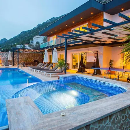 Seaview 4 Bedroom - 1167 빌라 칼칸