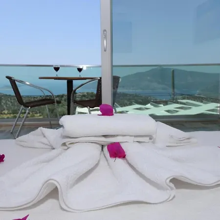 Seaview 4 Bedroom - 1167 Kalkan