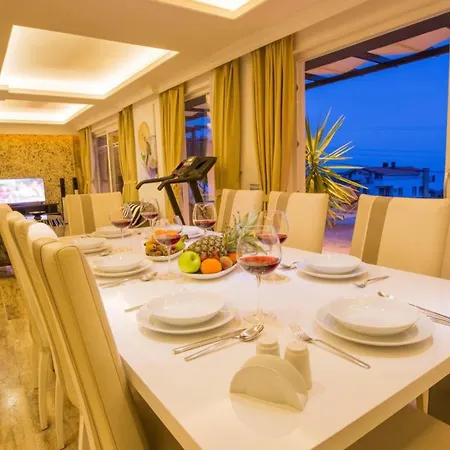 Seaview 4 Bedroom - 1167 Kalkan