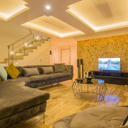 Seaview 4 Bedroom - 1167 Villa